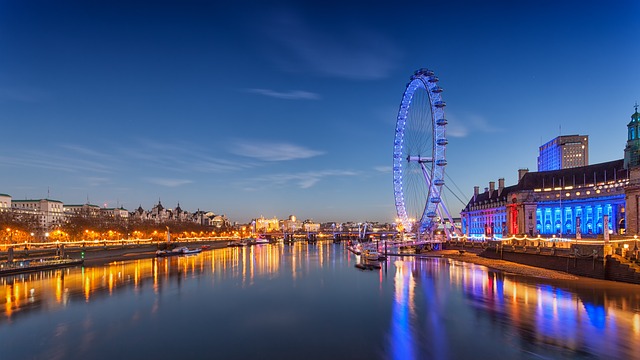 London Eye, la ruota panoramica di Londra: orari e tariffe biglietti