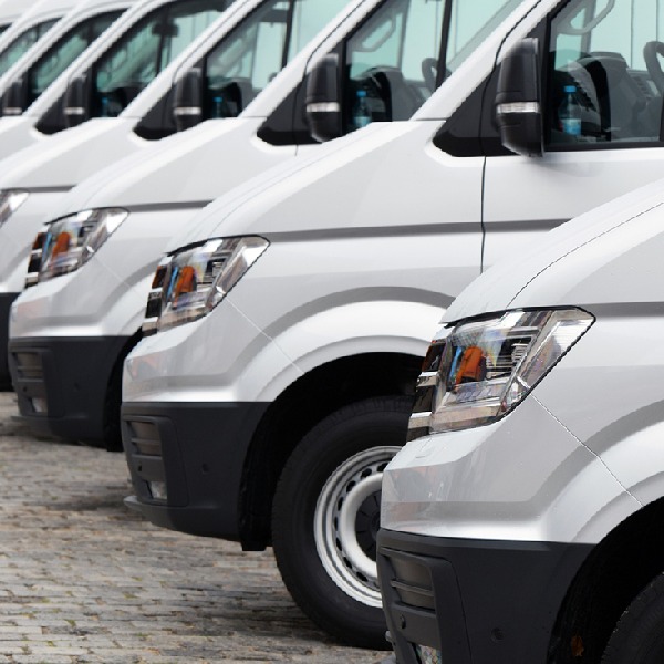 Guida al noleggio furgoni a Roma: scegli il veicolo ideale