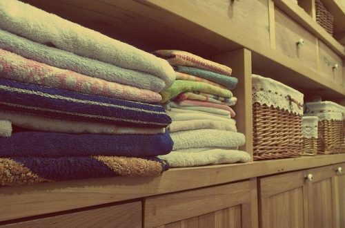 Come scegliere la biancheria perfetta per la casa: stile, qualità e praticità